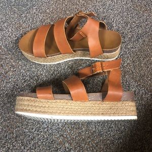 Patrizia Larissa Espadrille Platform Sandal